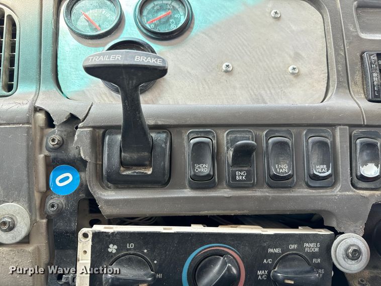 image for item MU9836 2007 Sterling  L-Line rollback truck