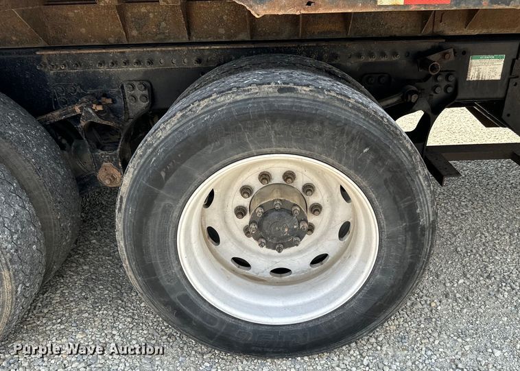 image for item MU9836 2007 Sterling  L-Line rollback truck