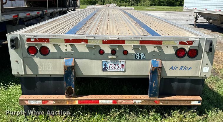 image for item ND9348 1997 Wilson CF-96T flatbed trailer