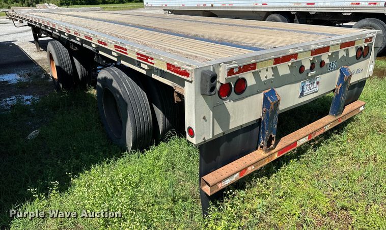 image for item ND9348 1997 Wilson CF-96T flatbed trailer