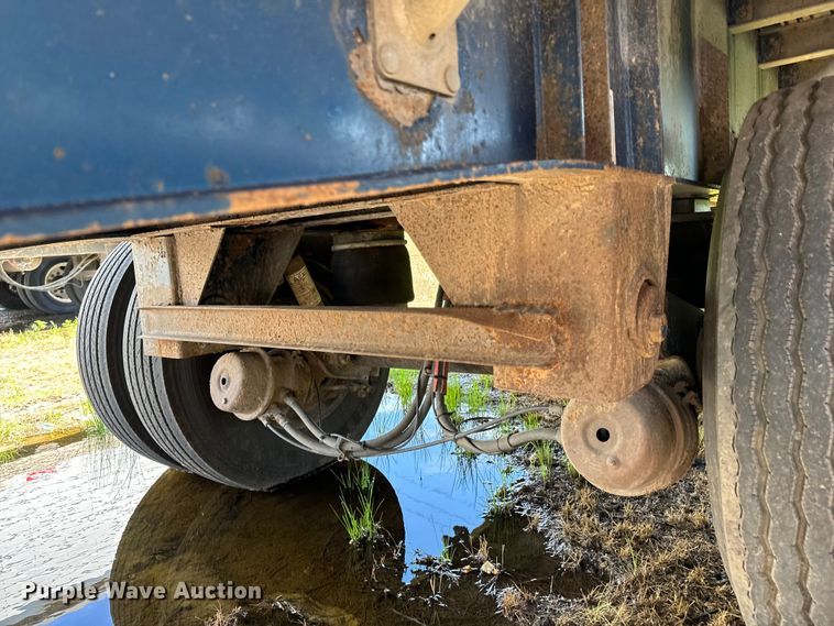 image for item ND9348 1997 Wilson CF-96T flatbed trailer