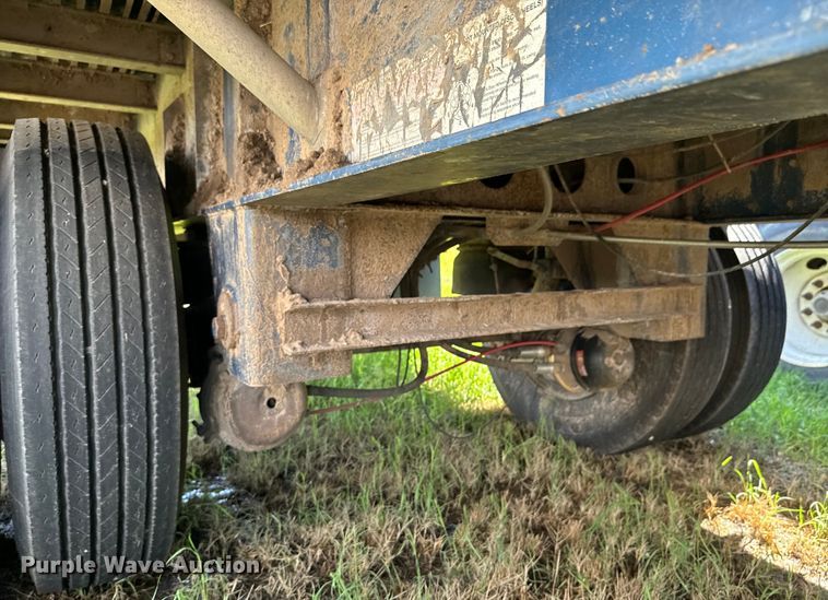 image for item ND9348 1997 Wilson CF-96T flatbed trailer