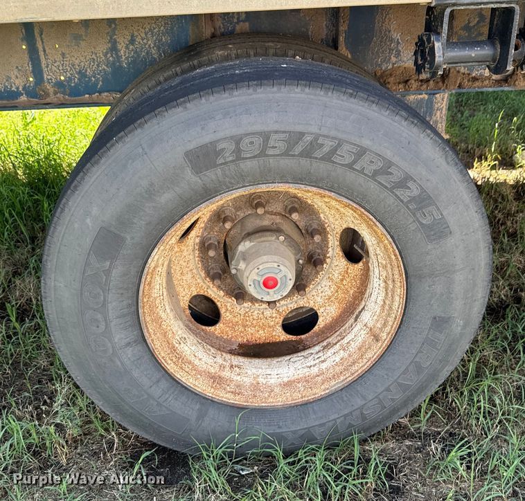 image for item ND9348 1997 Wilson CF-96T flatbed trailer