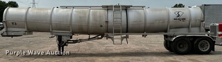 image for item ND9351 2006 Polar tank trailer