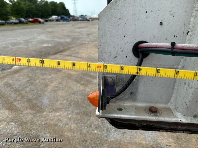 image for item ND9351 2006 Polar tank trailer