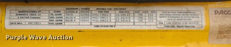 image for item NG9824 2022 Kenworth  T680 semi truck