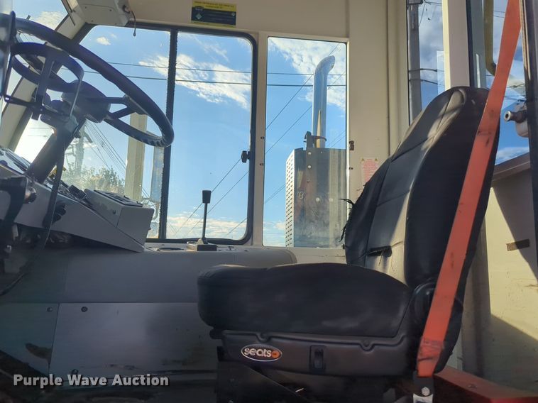 image for item NG9921 2019 Autocar XSPotter yard truck