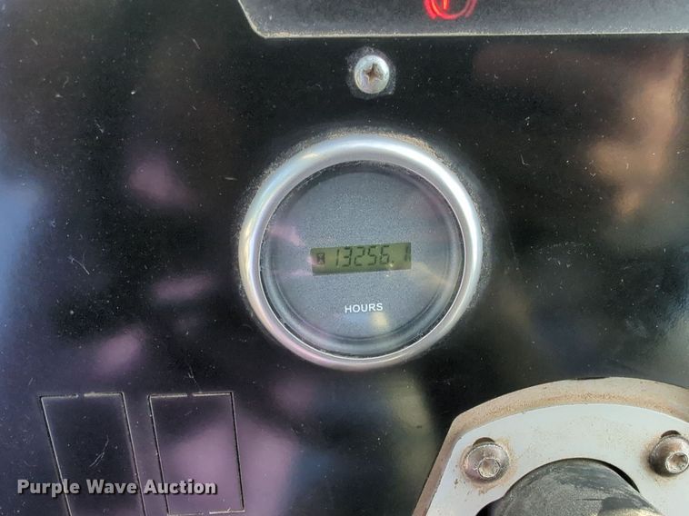 image for item NG9921 2019 Autocar XSPotter yard truck