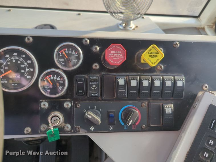 image for item NG9921 2019 Autocar XSPotter yard truck