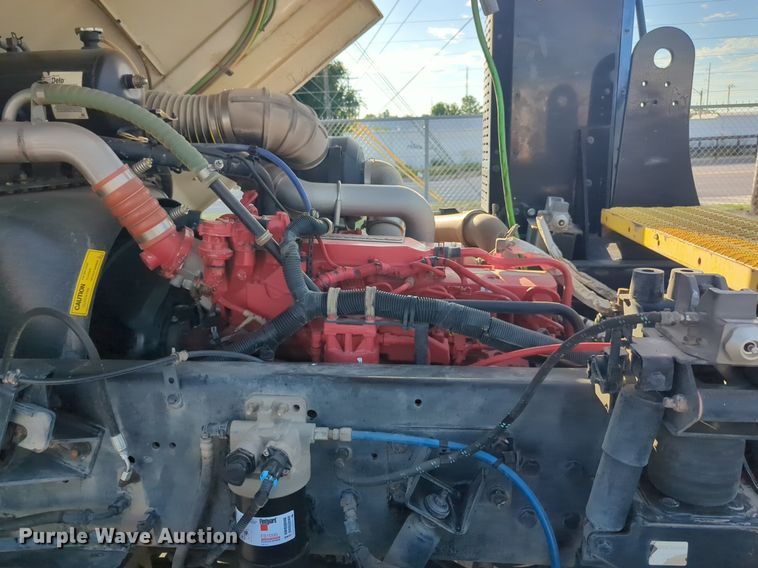 image for item NG9921 2019 Autocar XSPotter yard truck