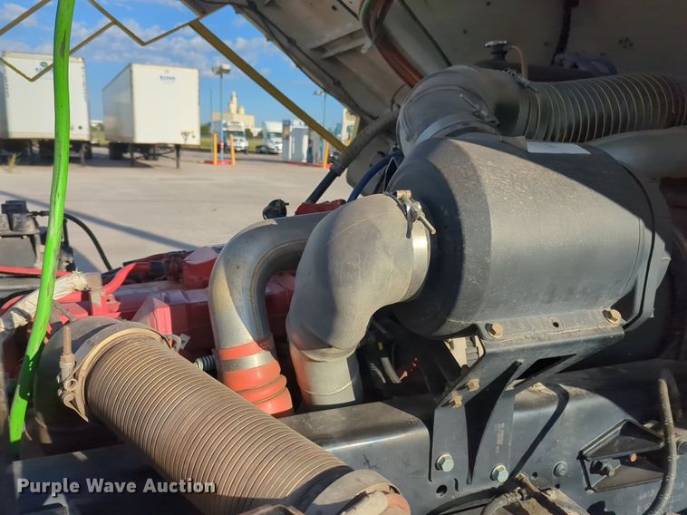 image for item NG9921 2019 Autocar XSPotter yard truck