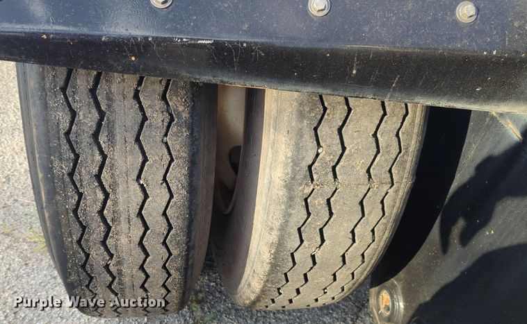 image for item NG9921 2019 Autocar XSPotter yard truck