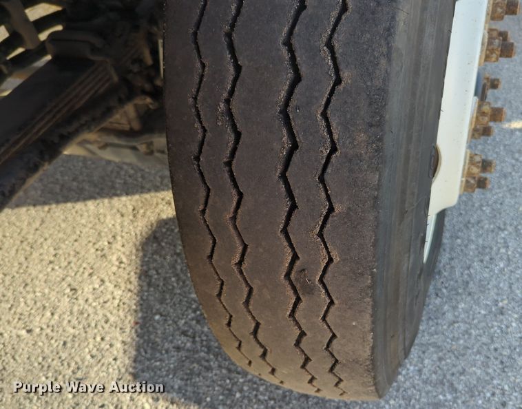 image for item NG9921 2019 Autocar XSPotter yard truck