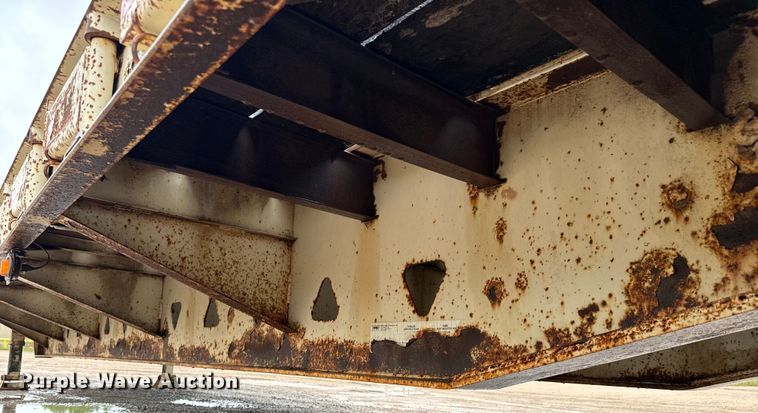 image for item NL9876 1991 Trail King TK100RG drop deck equipment trailer