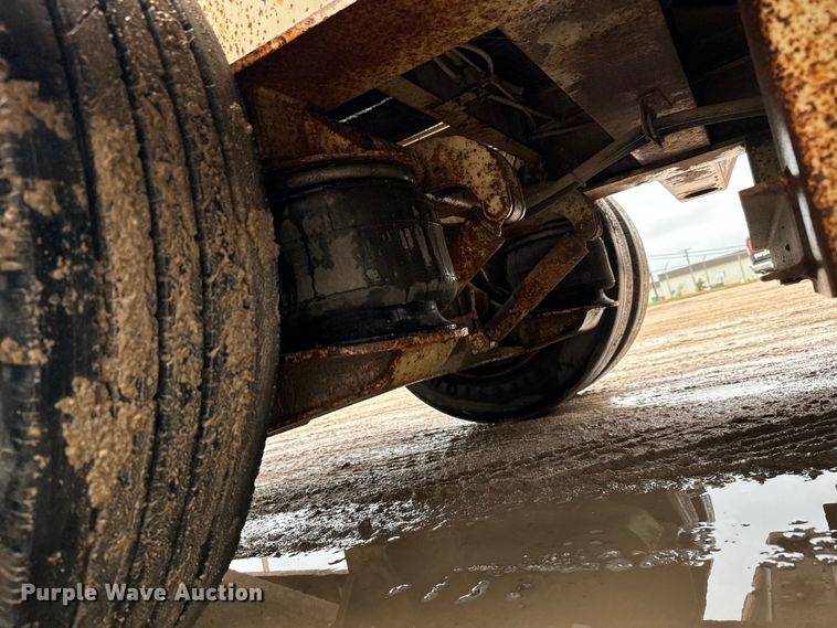 image for item NL9876 1991 Trail King TK100RG drop deck equipment trailer