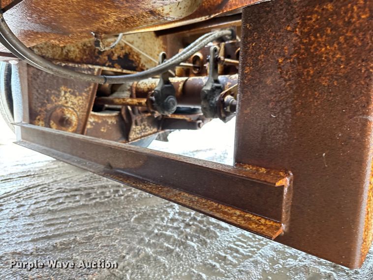 image for item NL9876 1991 Trail King TK100RG drop deck equipment trailer