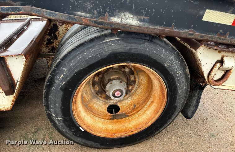 image for item NL9876 1991 Trail King TK100RG drop deck equipment trailer