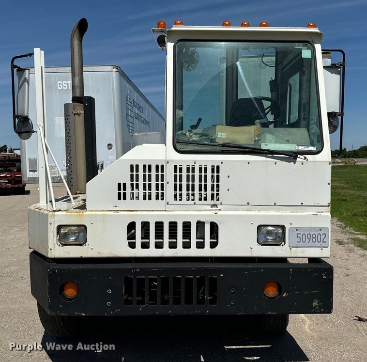 image for item NL9969 2003 Ottawa Truck 30 yard truck