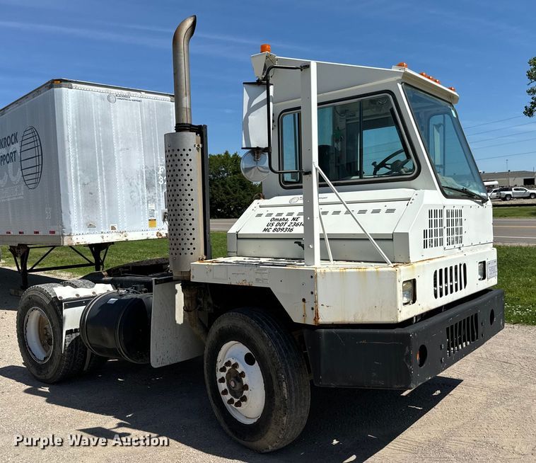 image for item NL9969 2003 Ottawa Truck 30 yard truck