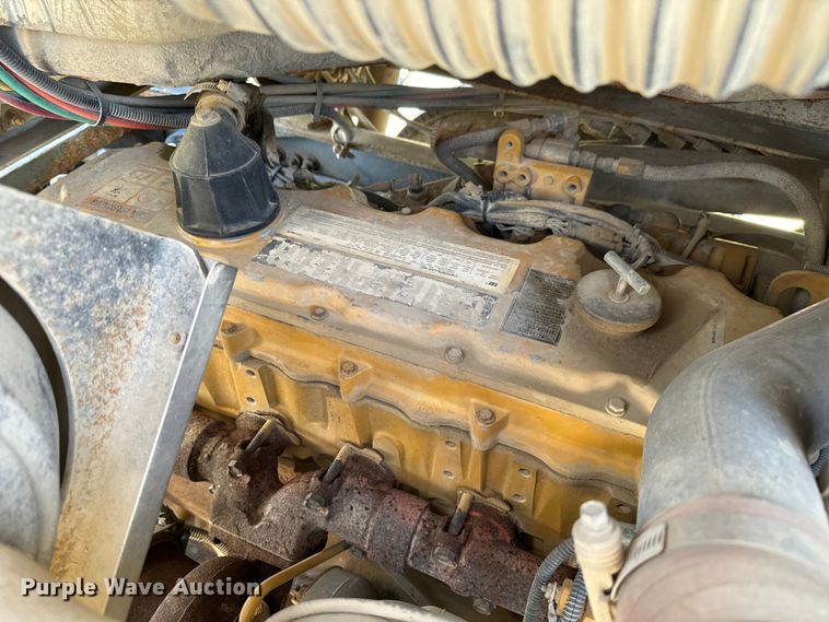 image for item NL9969 2003 Ottawa Truck 30 yard truck