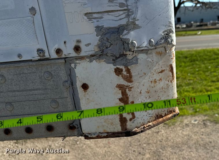 image for item NL9970 2000 Stoughton  AVW-545T-S-C-AR dry van trailer