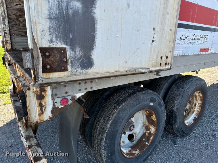image for item NL9970 2000 Stoughton  AVW-545T-S-C-AR dry van trailer