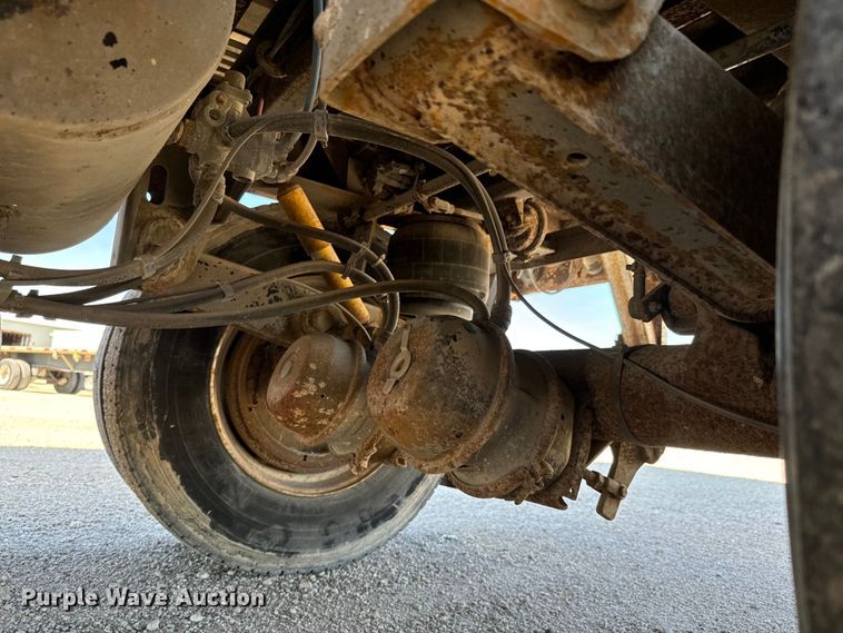 image for item NL9971 2001 Wabash DVCHPC dry van trailer