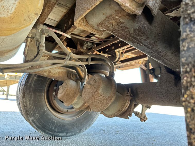 image for item NL9972 1999 Great Dane 7411TP-SAX dry van trailer