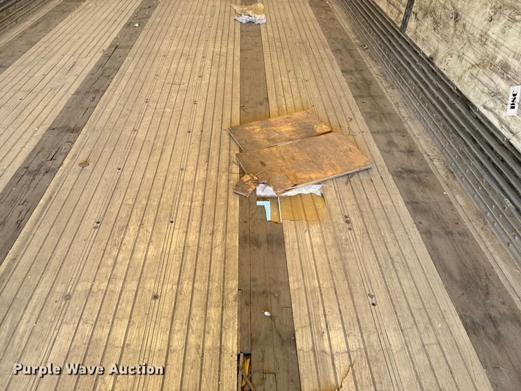 image for item NL9973 2001 Wabash DVCVHPC dry van trailer