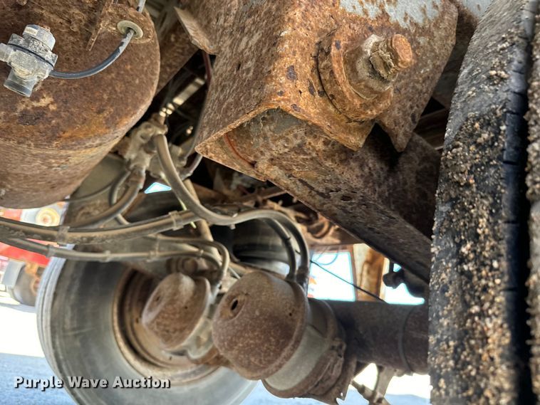 image for item NL9973 2001 Wabash DVCVHPC dry van trailer