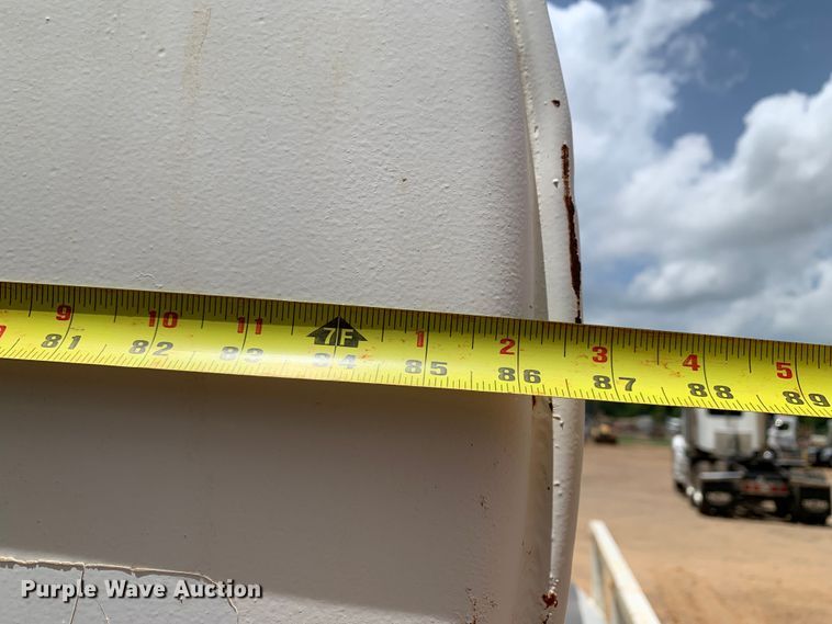 image for item NQ9584 2007 Ford F750 water truck