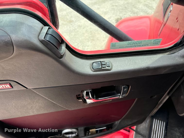 image for item NQ9620 2014 Kenworth T660 semi truck