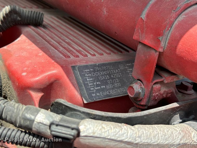 image for item NQ9620 2014 Kenworth T660 semi truck