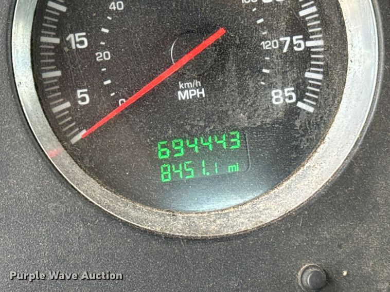 image for item NQ9621 2014 Kenworth T660 semi truck