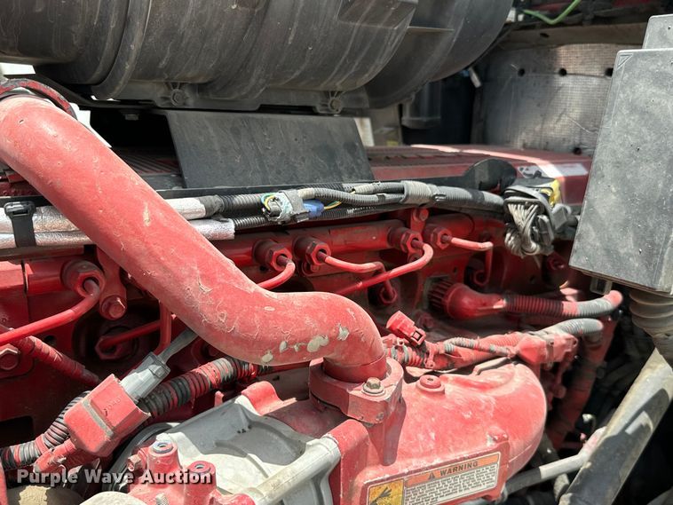 image for item NQ9621 2014 Kenworth T660 semi truck