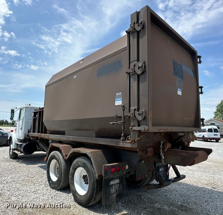 image for item NR9980 1996 Volvo  WGM roll-off container truck