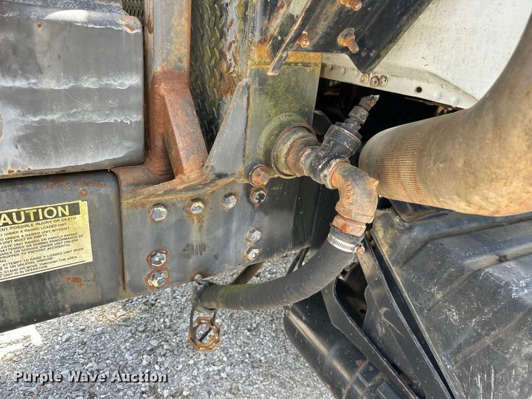 image for item NR9980 1996 Volvo  WGM roll-off container truck