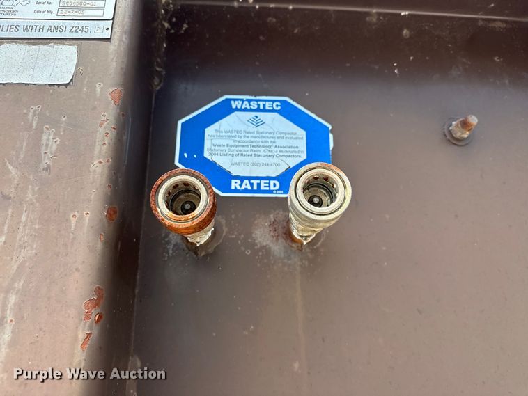 image for item NR9980 1996 Volvo  WGM roll-off container truck