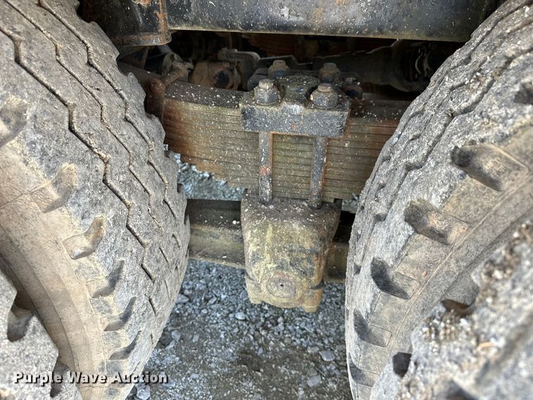 image for item NR9980 1996 Volvo  WGM roll-off container truck