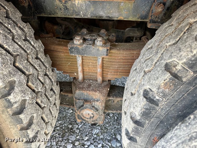 image for item NR9980 1996 Volvo  WGM roll-off container truck