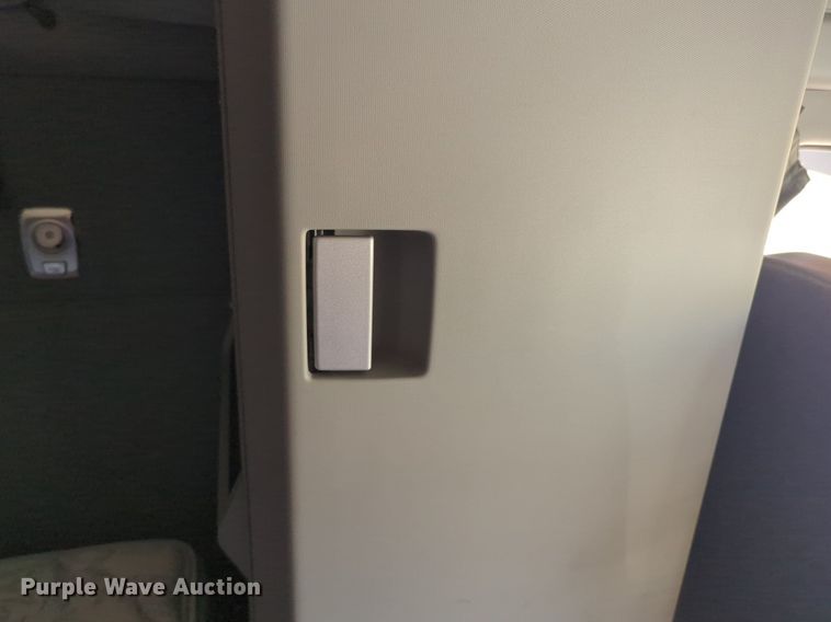 image for item NW9510 2020 Kenworth  T680 semi truck