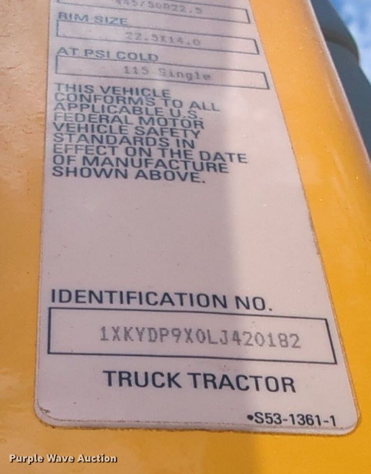 image for item NW9510 2020 Kenworth  T680 semi truck