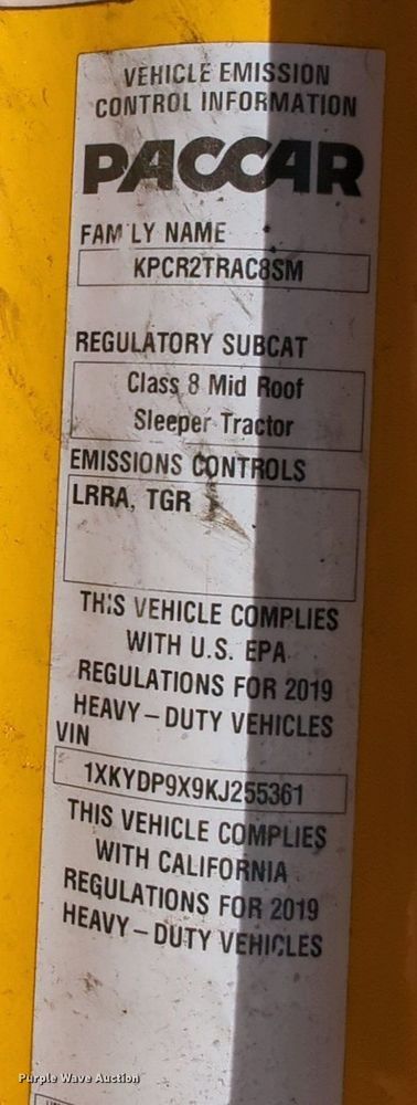 image for item NW9511 2019 Kenworth T680 semi truck