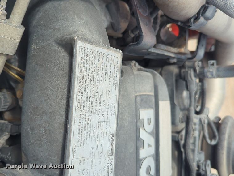 image for item NW9517 2020 Kenworth T680 semi truck