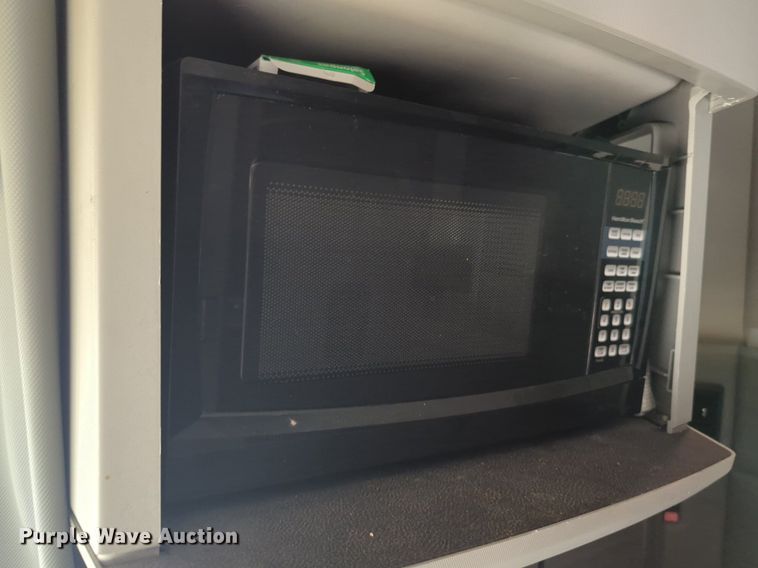 image for item NW9518 2019 Kenworth  T680 semi truck