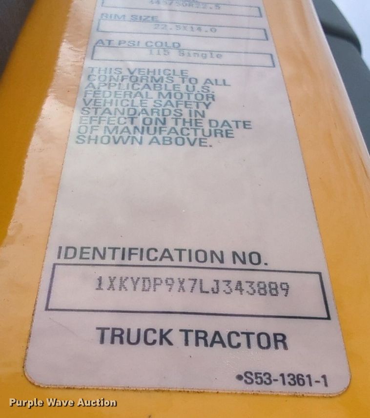 image for item NW9519 2020 Kenworth  T680 semi truck