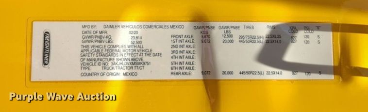 image for item NW9521 2021 Freightliner  Cascadia 126 semi truck