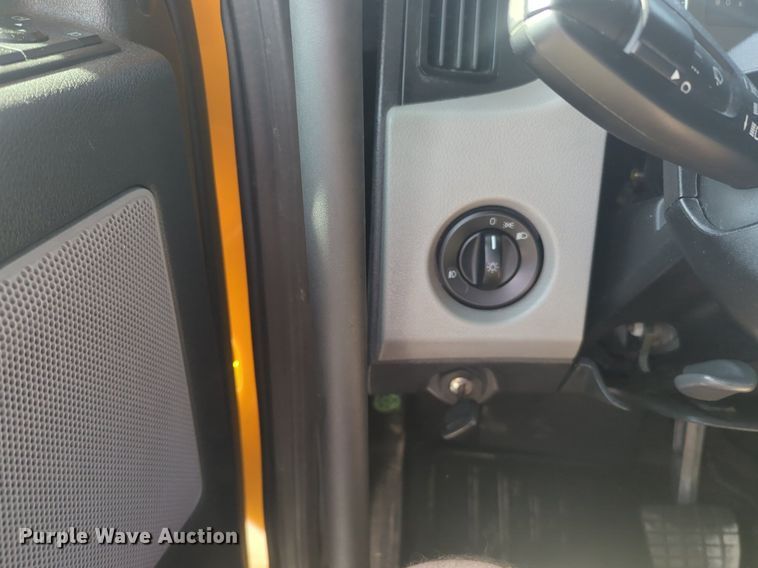 image for item NW9524 2021 Freightliner  Cascadia 126 semi truck