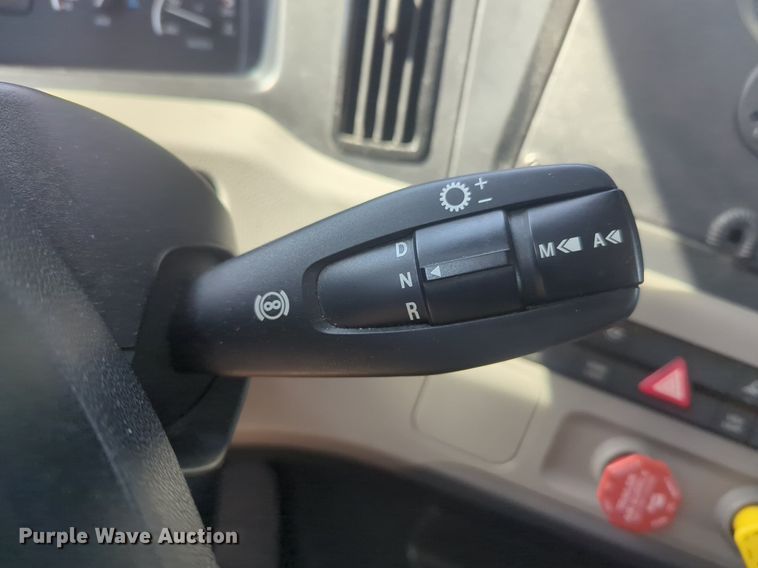 image for item NW9524 2021 Freightliner  Cascadia 126 semi truck