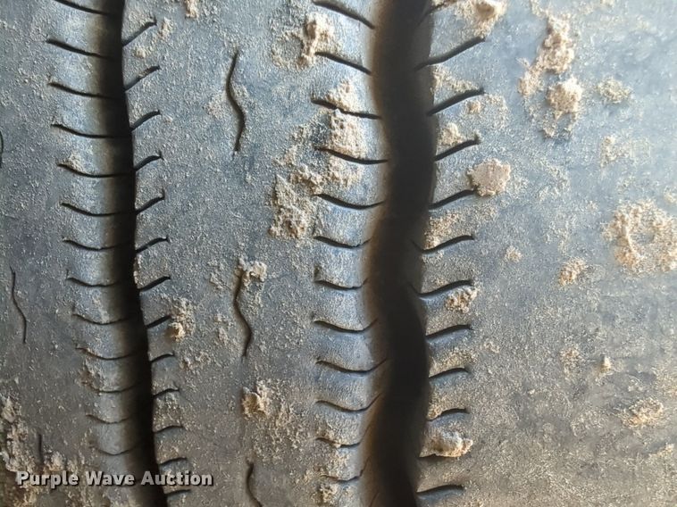 image for item NW9524 2021 Freightliner  Cascadia 126 semi truck